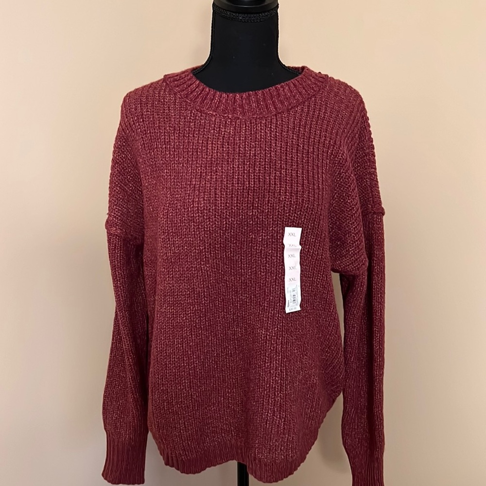 New Women’s Crewneck Pullover Sweater, Wine, Size XXL.
